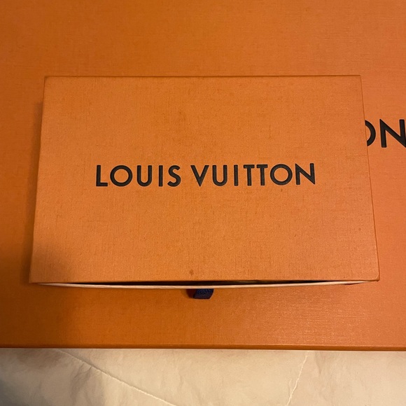 Authentic Louis Vuitton Delightful MM with Matching  BANDOULIÈRE Strap. - Picture 14 of 16